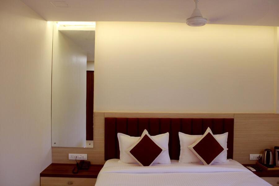 Hotel Saineel 孟买 外观 照片