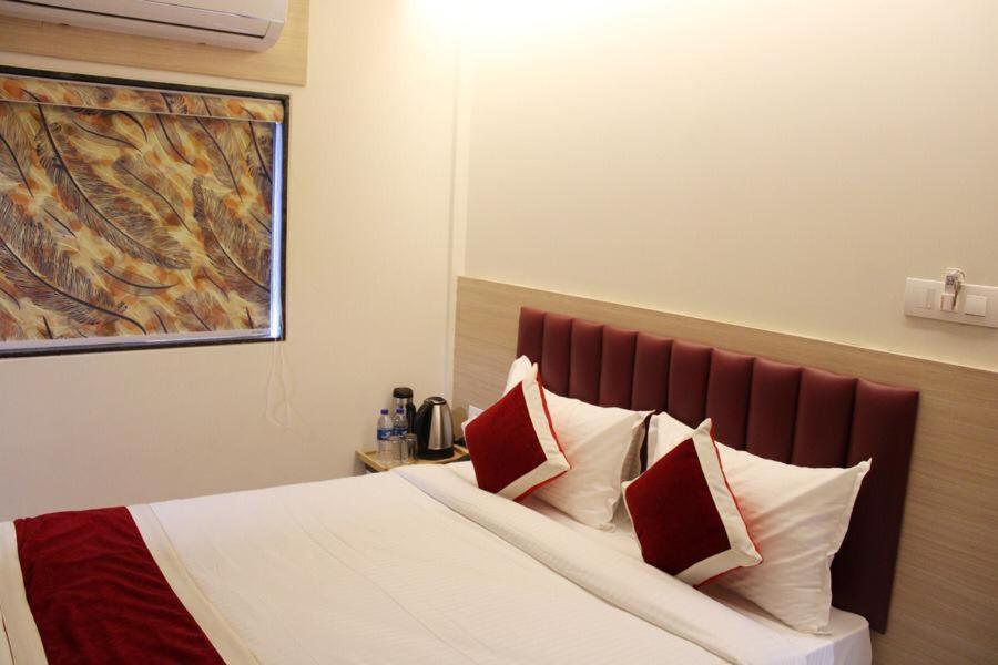 Hotel Saineel 孟买 外观 照片